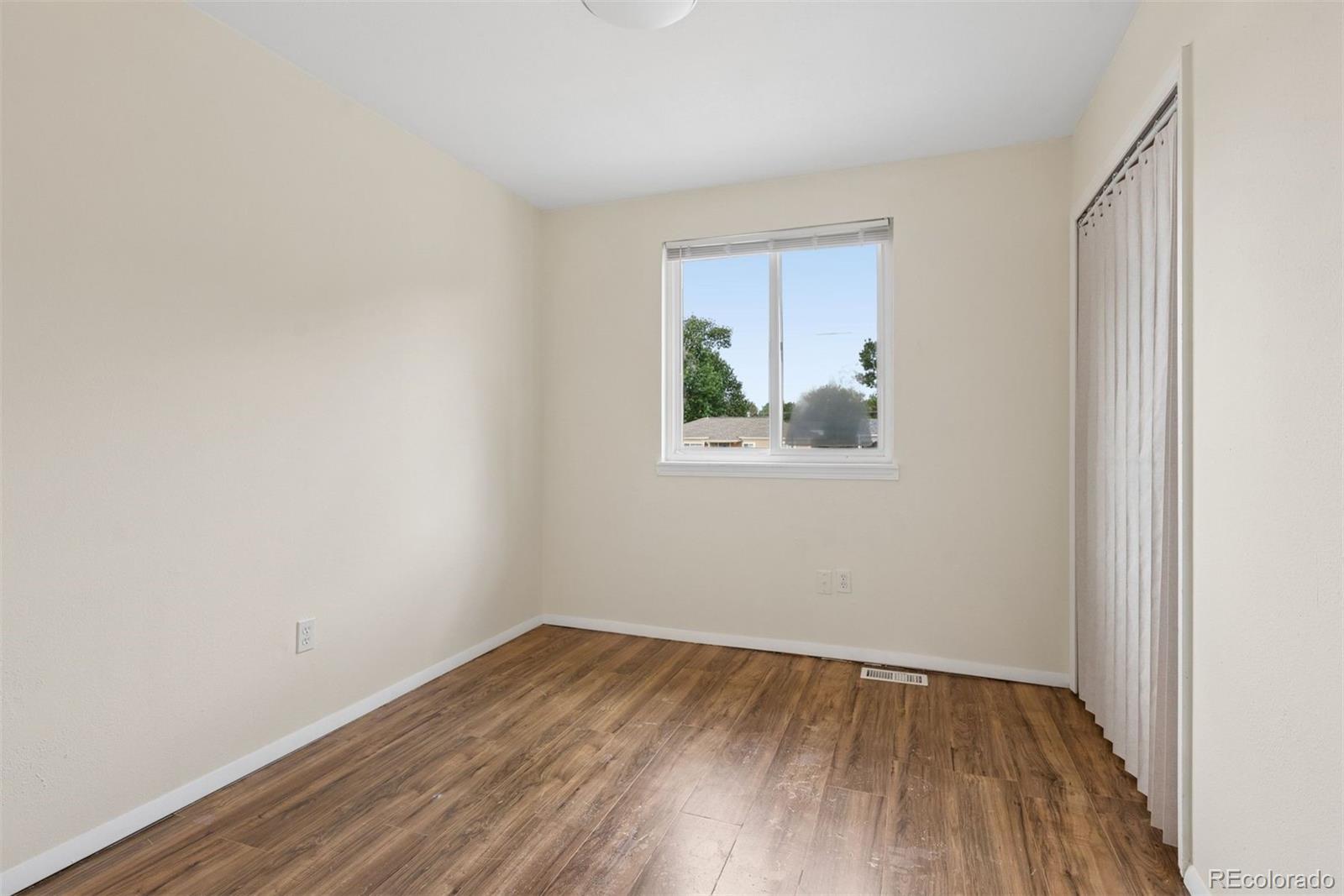 MLS Image #19 for 1431 s king court,denver, Colorado