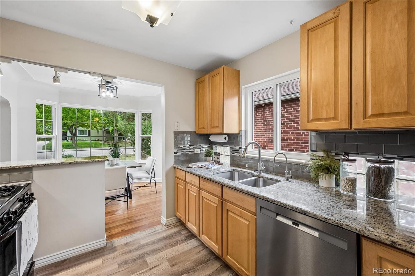 MLS Image #12 for 857  grape street,denver, Colorado