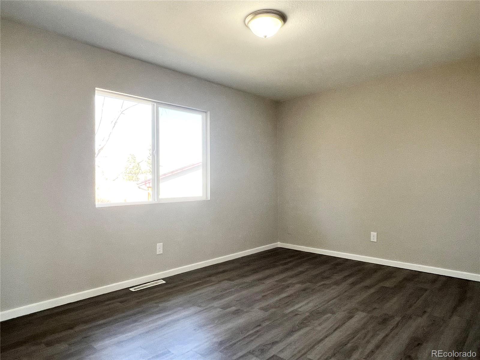 MLS Image #14 for 907 w madison street,colorado springs, Colorado
