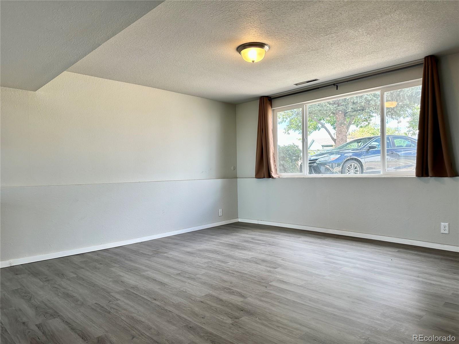 MLS Image #21 for 907 w madison street,colorado springs, Colorado