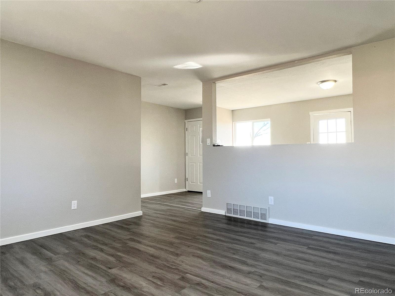 MLS Image #3 for 907 w madison street,colorado springs, Colorado