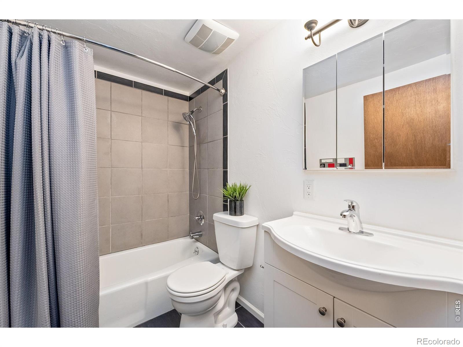 MLS Image #19 for 5801  mangrove court,loveland, Colorado