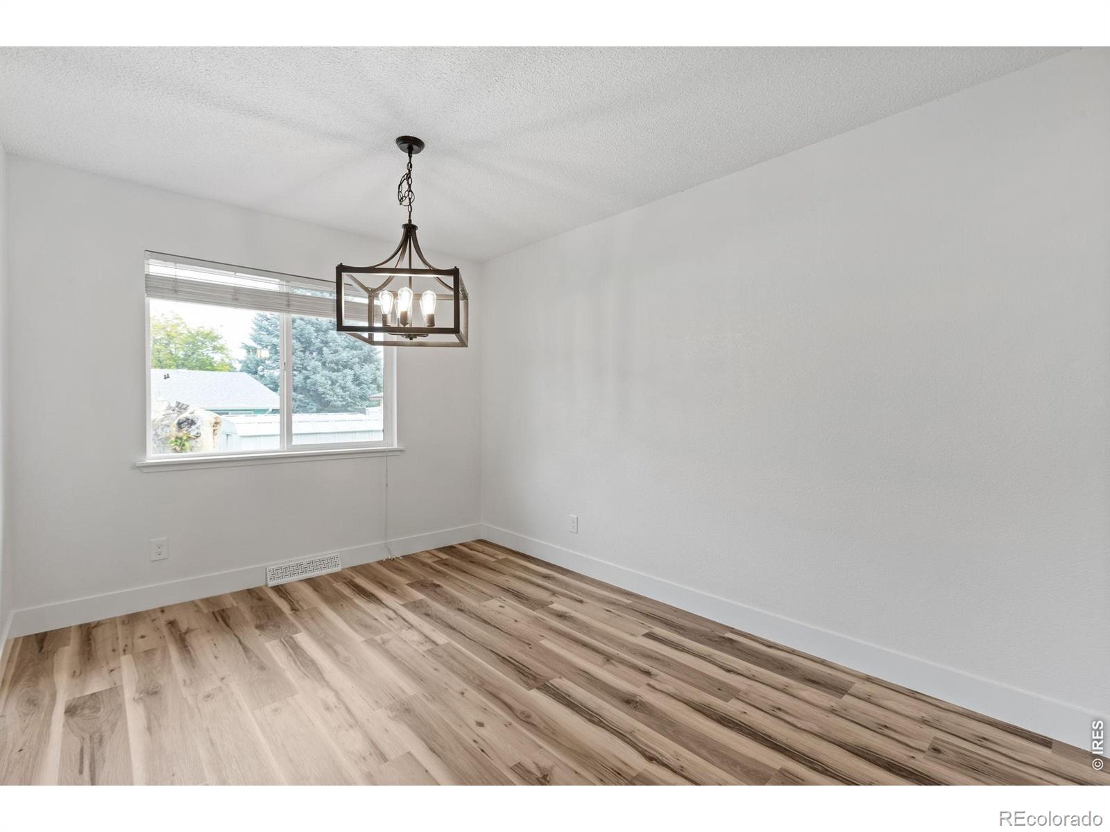 MLS Image #3 for 2719  18th st rd,greeley, Colorado