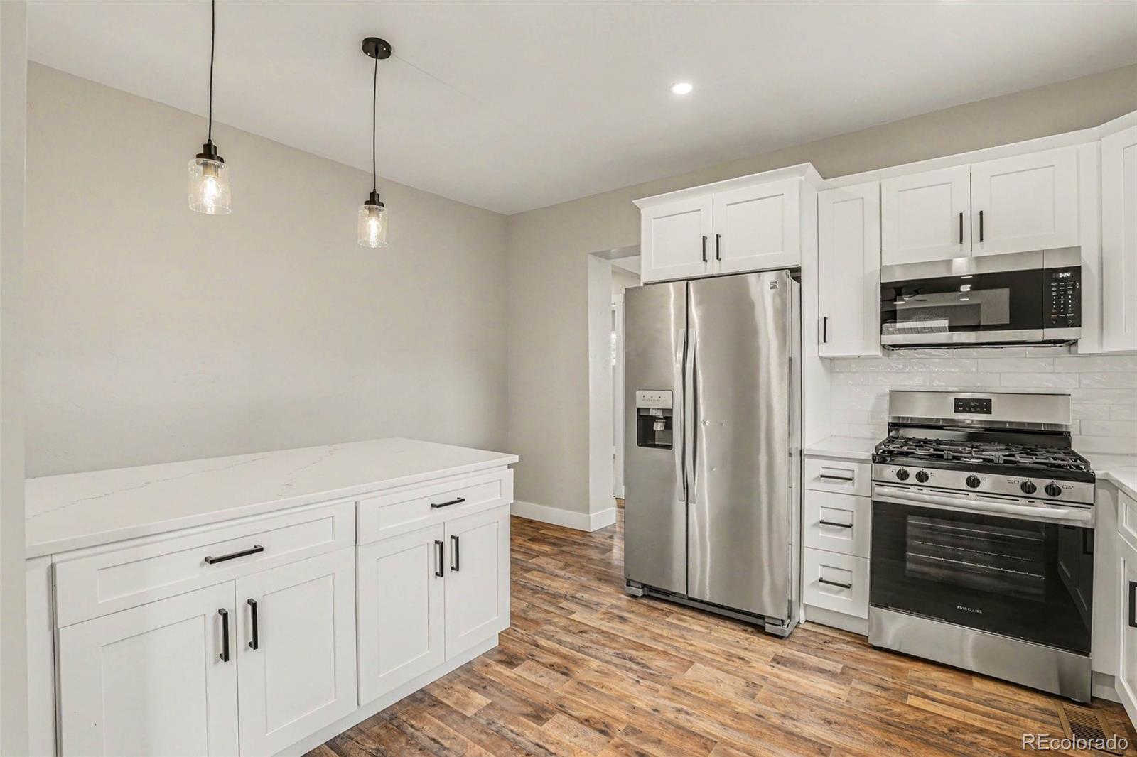 MLS Image #4 for 4428  elizabeth street,denver, Colorado