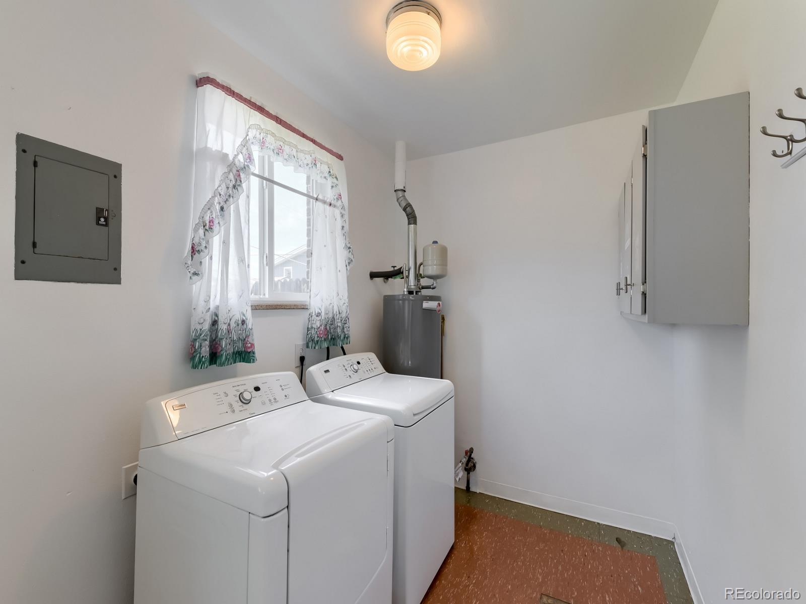 MLS Image #29 for 5321  king court,denver, Colorado