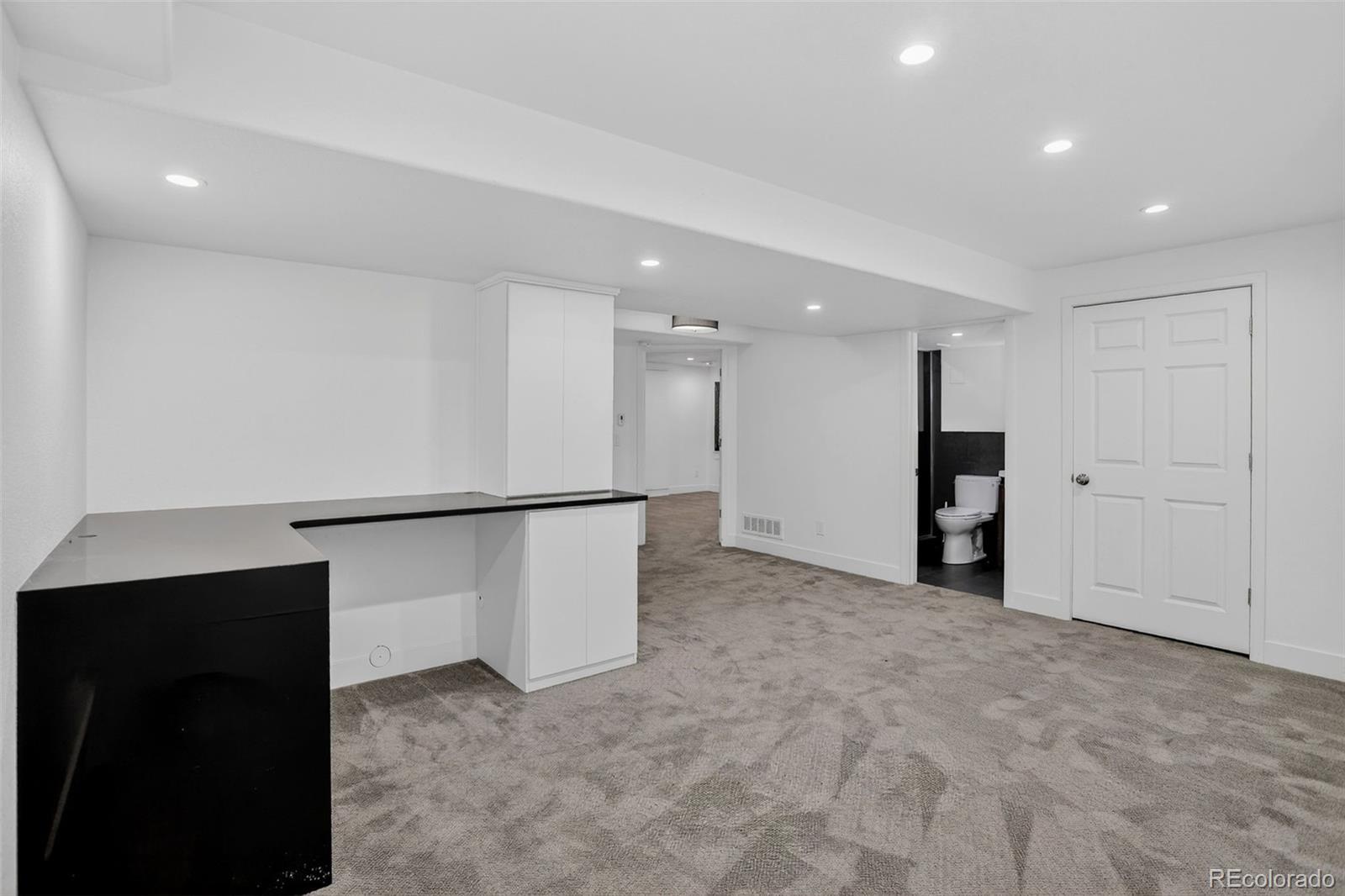 MLS Image #37 for 8031 e bayaud avenue,denver, Colorado