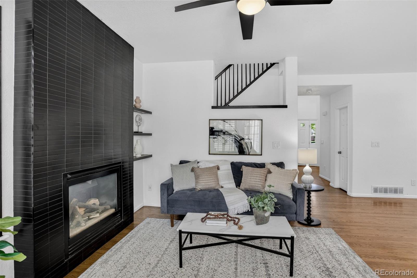 MLS Image #4 for 8031 e bayaud avenue,denver, Colorado