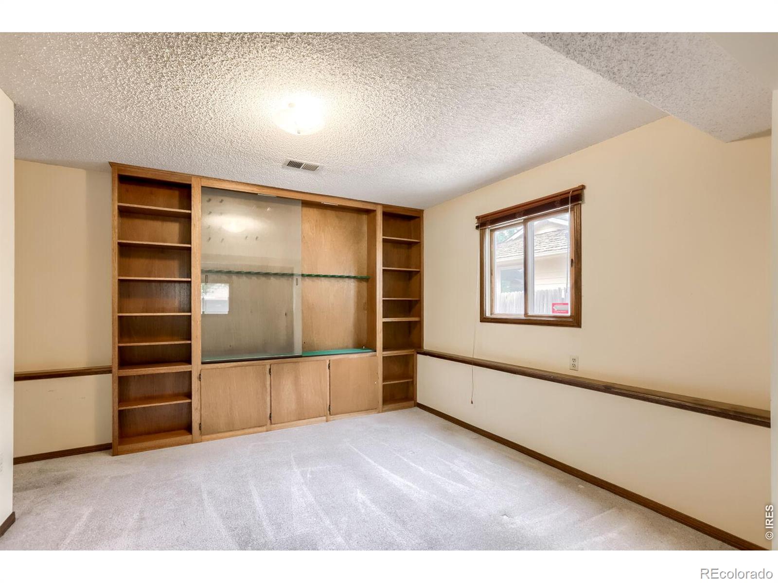 MLS Image #3 for 1621  hoffman drive,loveland, Colorado