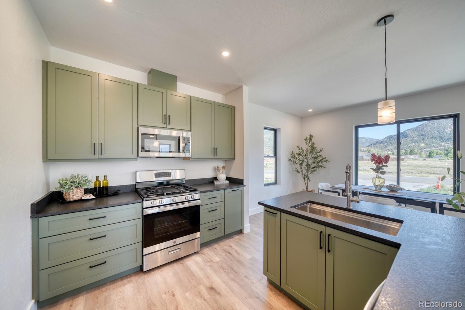 MLS Image #10 for 866  hoover circle,poncha springs, Colorado