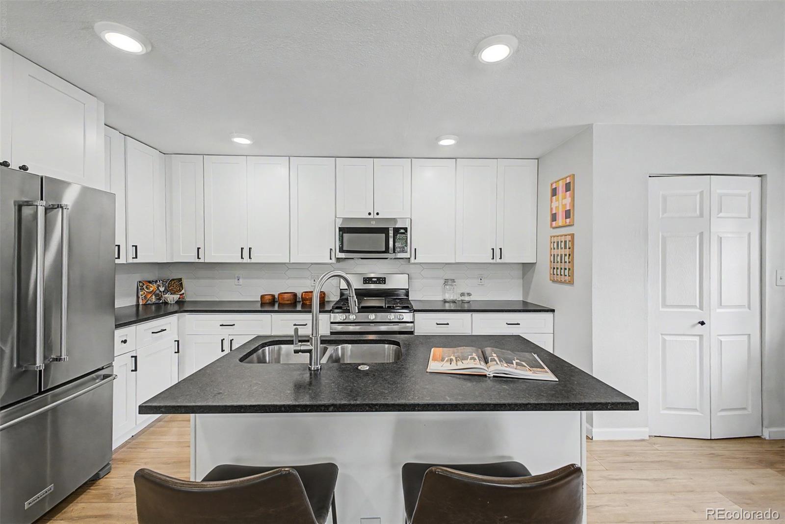 MLS Image #9 for 939  terry street,golden, Colorado