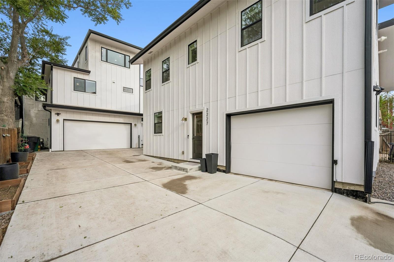 MLS Image #39 for 2227 n clarkson street,denver, Colorado