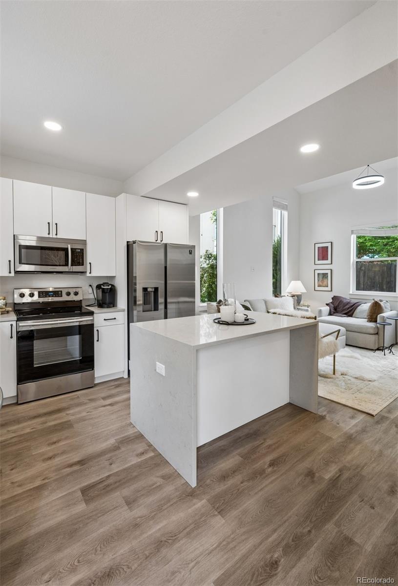 MLS Image #41 for 2227 n clarkson street,denver, Colorado