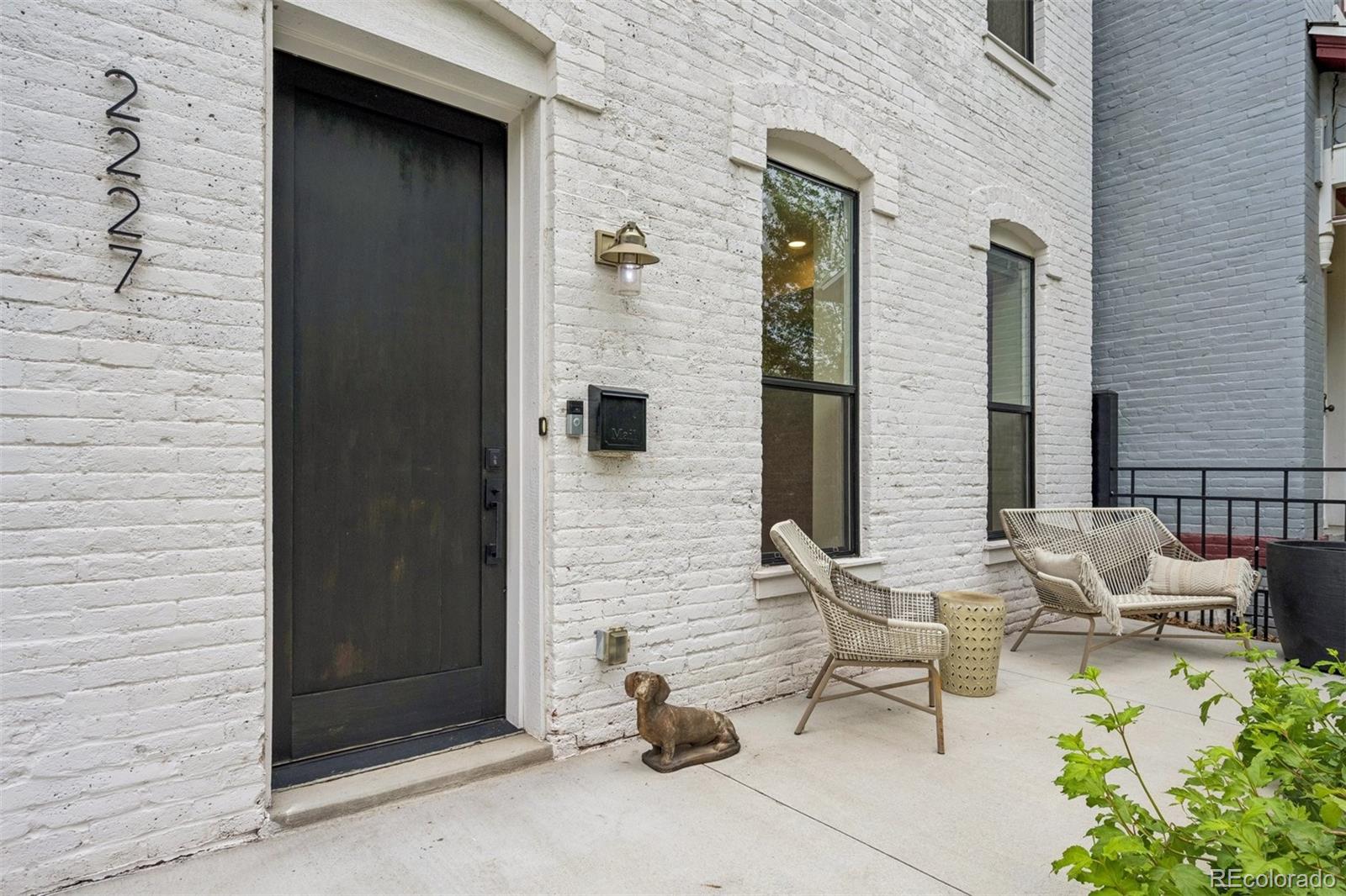 MLS Image #5 for 2227 n clarkson street,denver, Colorado