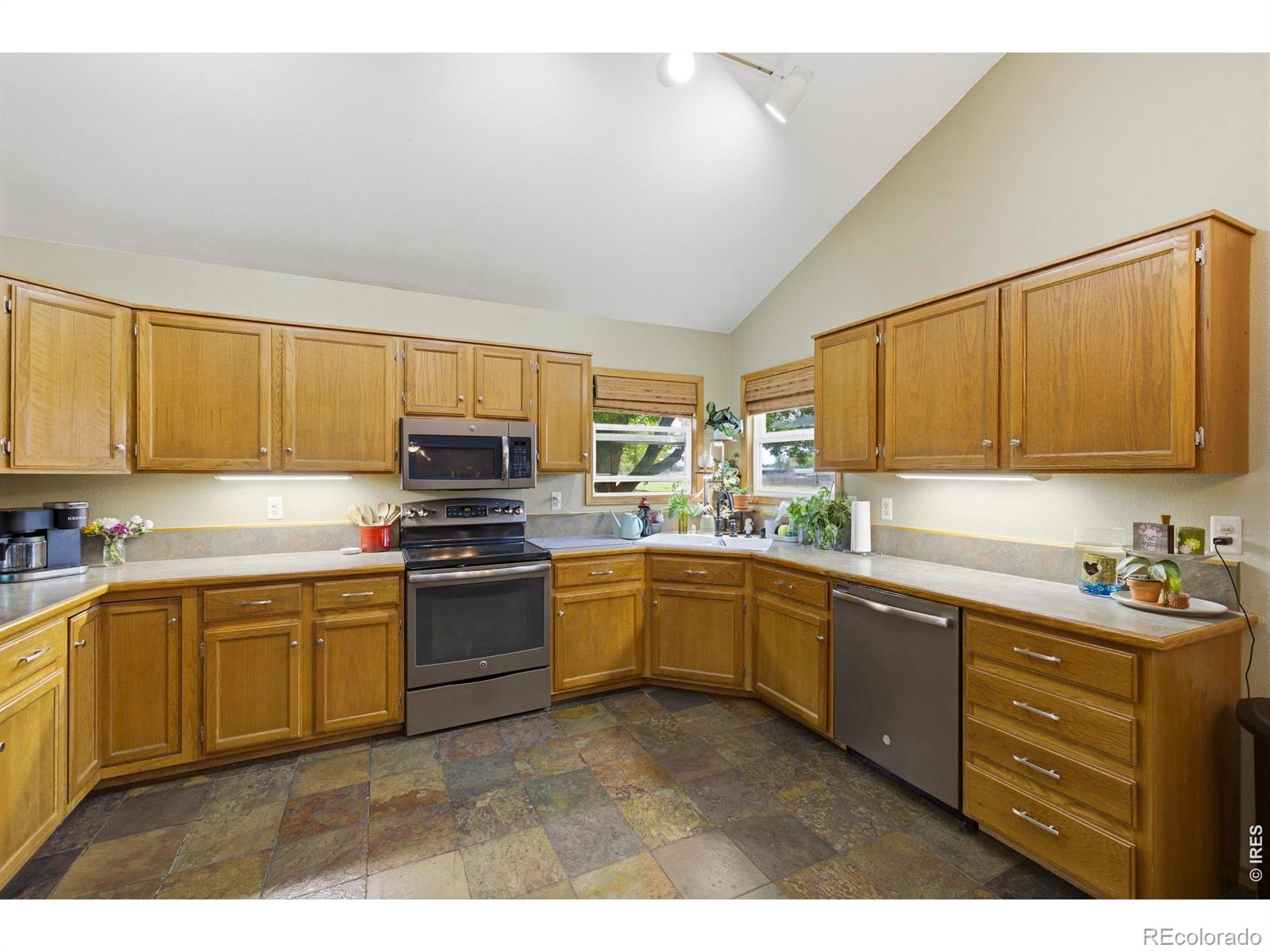 MLS Image #7 for 1016  blue spruce drive,loveland, Colorado