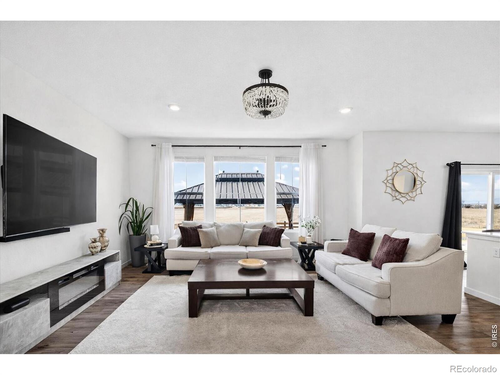 MLS Image #8 for 10271  tucson street,commerce city, Colorado
