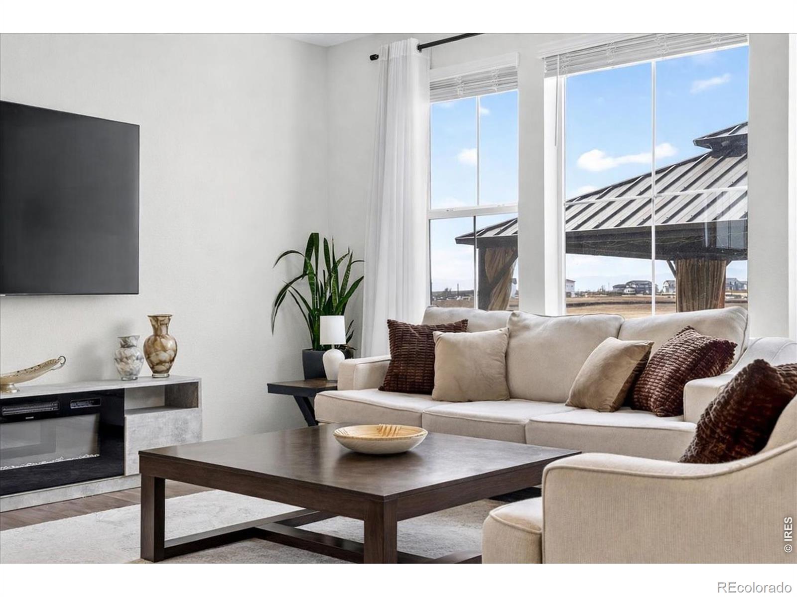 MLS Image #9 for 10271  tucson street,commerce city, Colorado