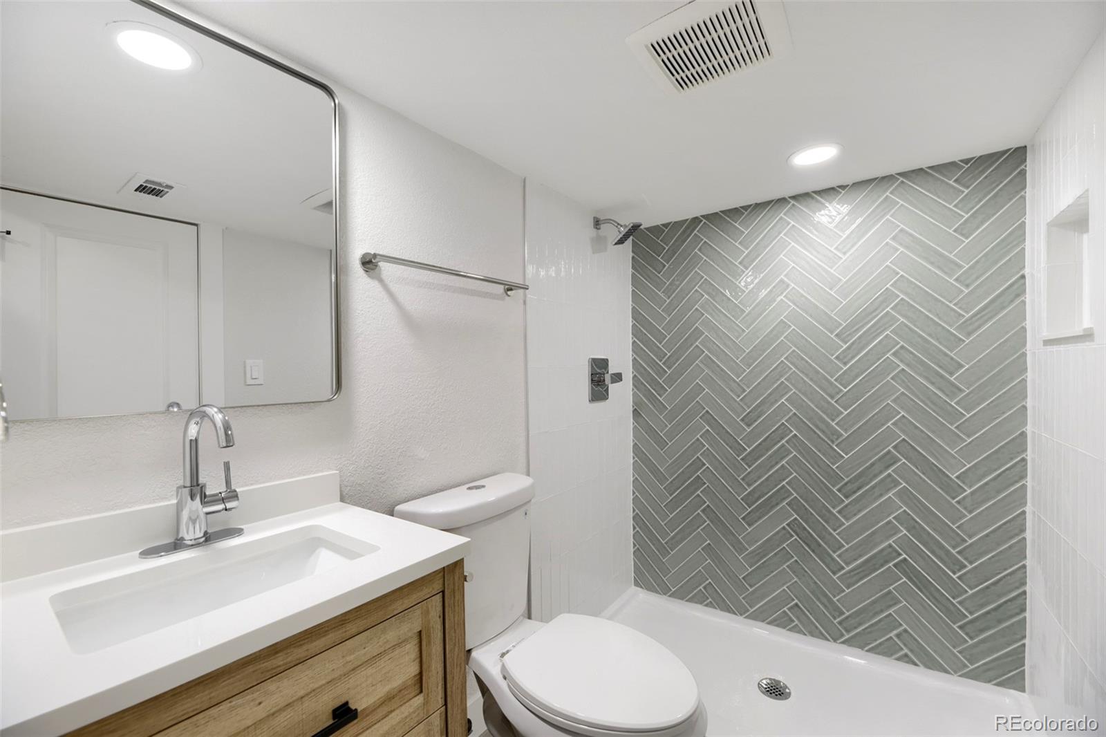 MLS Image #13 for 6177 w 65th avenue,arvada, Colorado