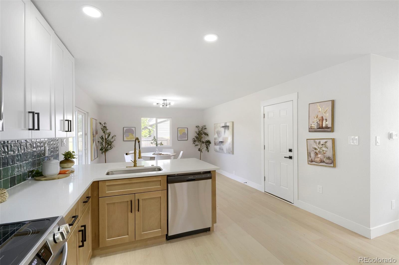 MLS Image #6 for 6177 w 65th avenue,arvada, Colorado