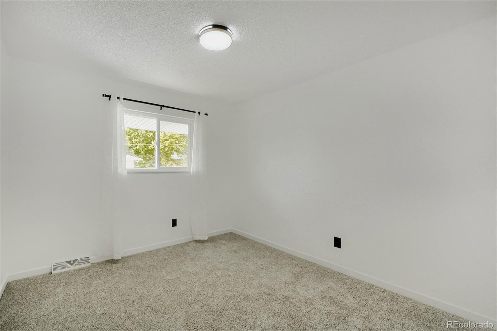 MLS Image #17 for 9047 e mansfield avenue,denver, Colorado