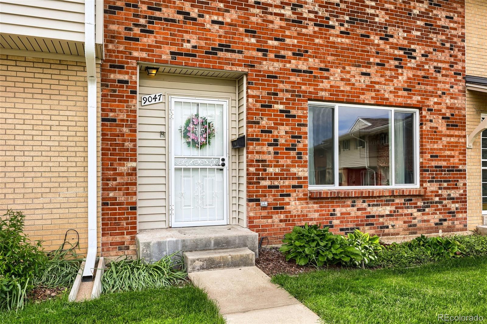 MLS Image #7 for 9047 e mansfield avenue,denver, Colorado