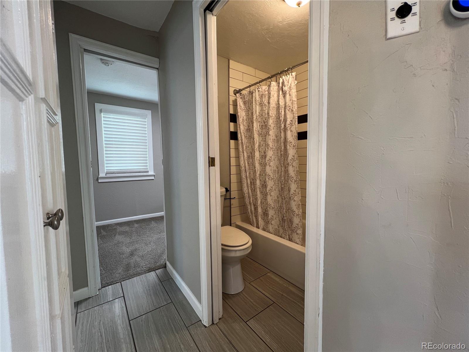MLS Image #11 for 4104 s pennsylvania street,englewood, Colorado