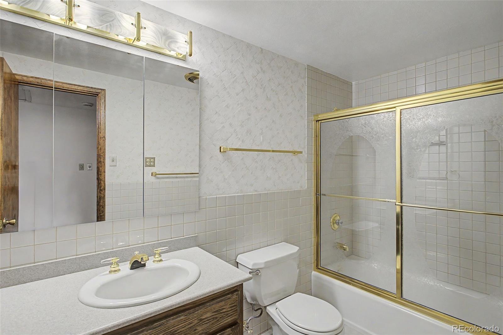 MLS Image #19 for 9831  melody drive,northglenn, Colorado