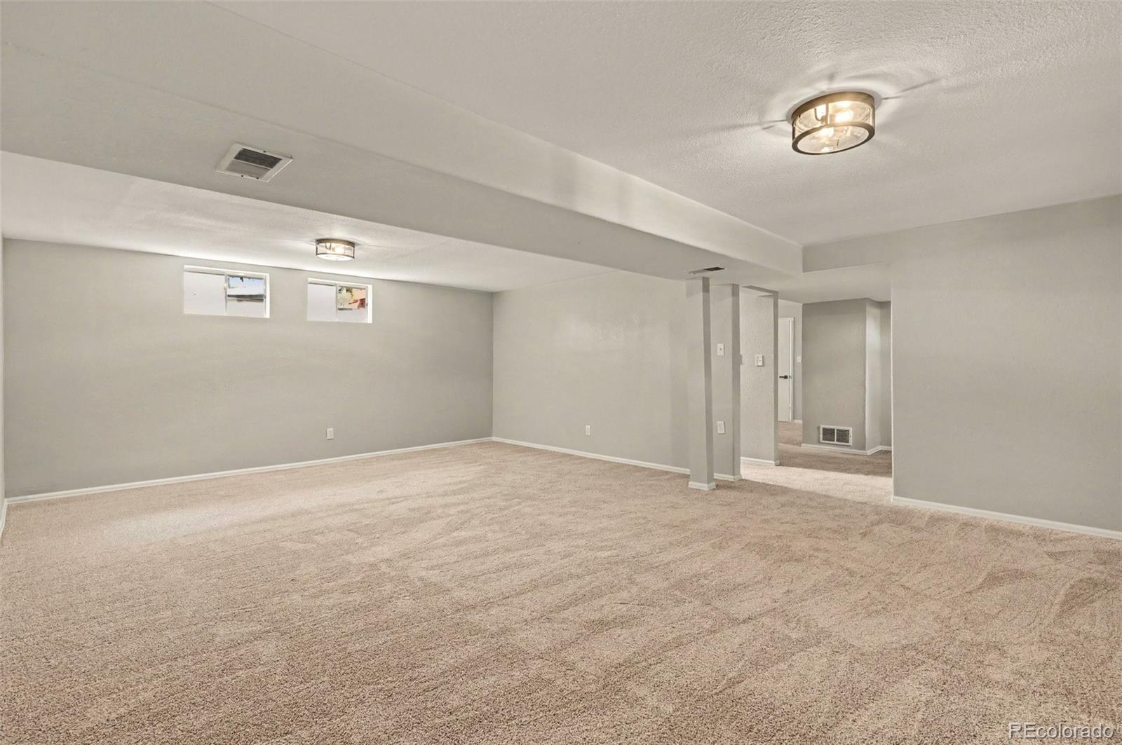 MLS Image #16 for 2977 s sheridan boulevard,denver, Colorado