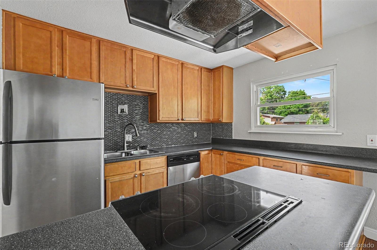 MLS Image #6 for 2977 s sheridan boulevard,denver, Colorado