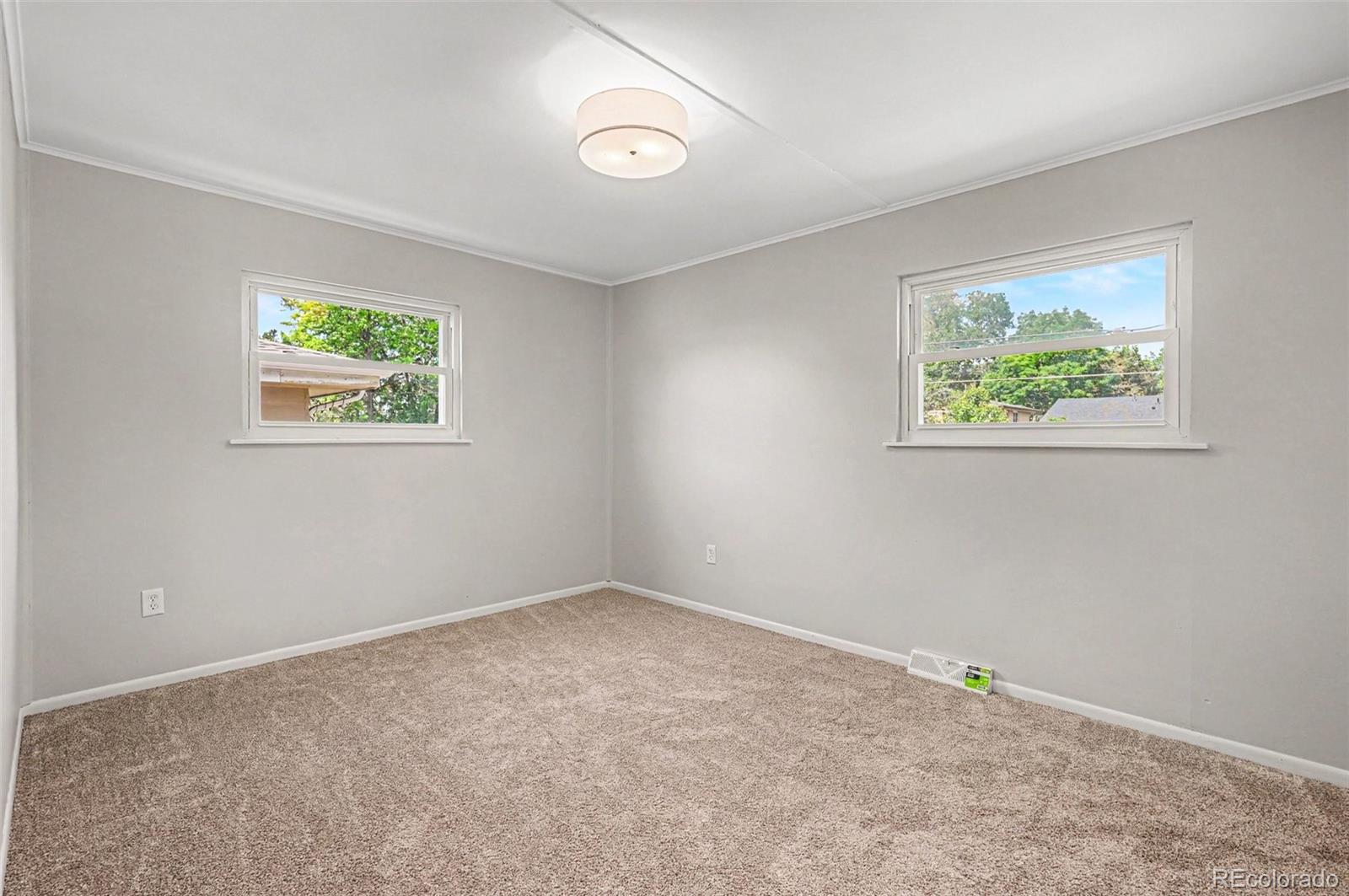 MLS Image #8 for 2977 s sheridan boulevard,denver, Colorado