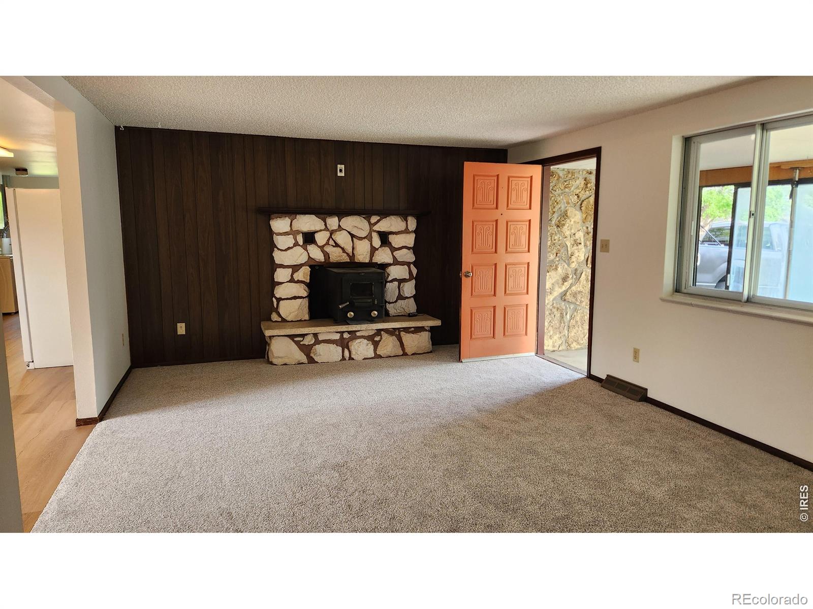 MLS Image #3 for 521 w 33rd street,loveland, Colorado