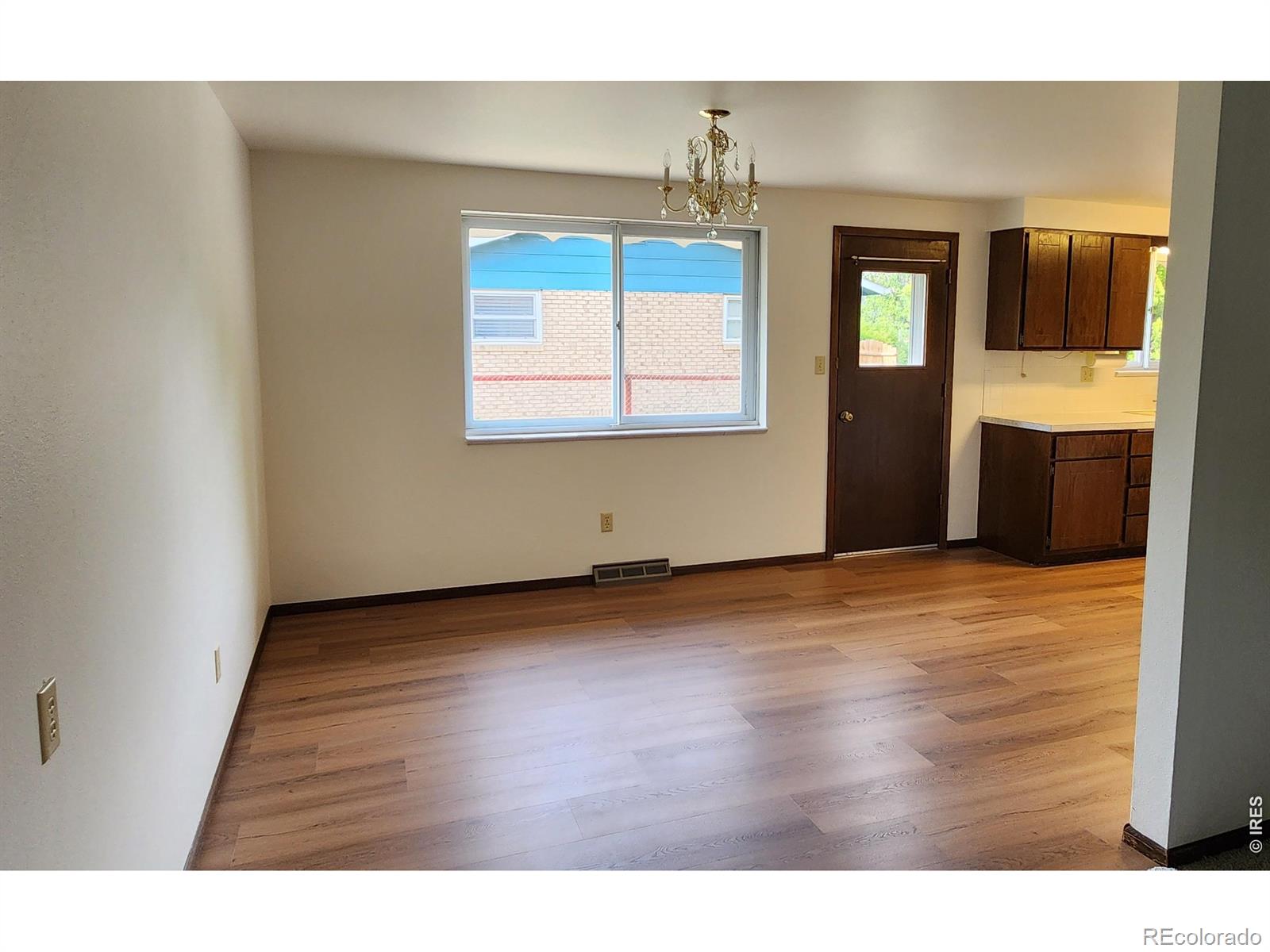 MLS Image #6 for 521 w 33rd street,loveland, Colorado