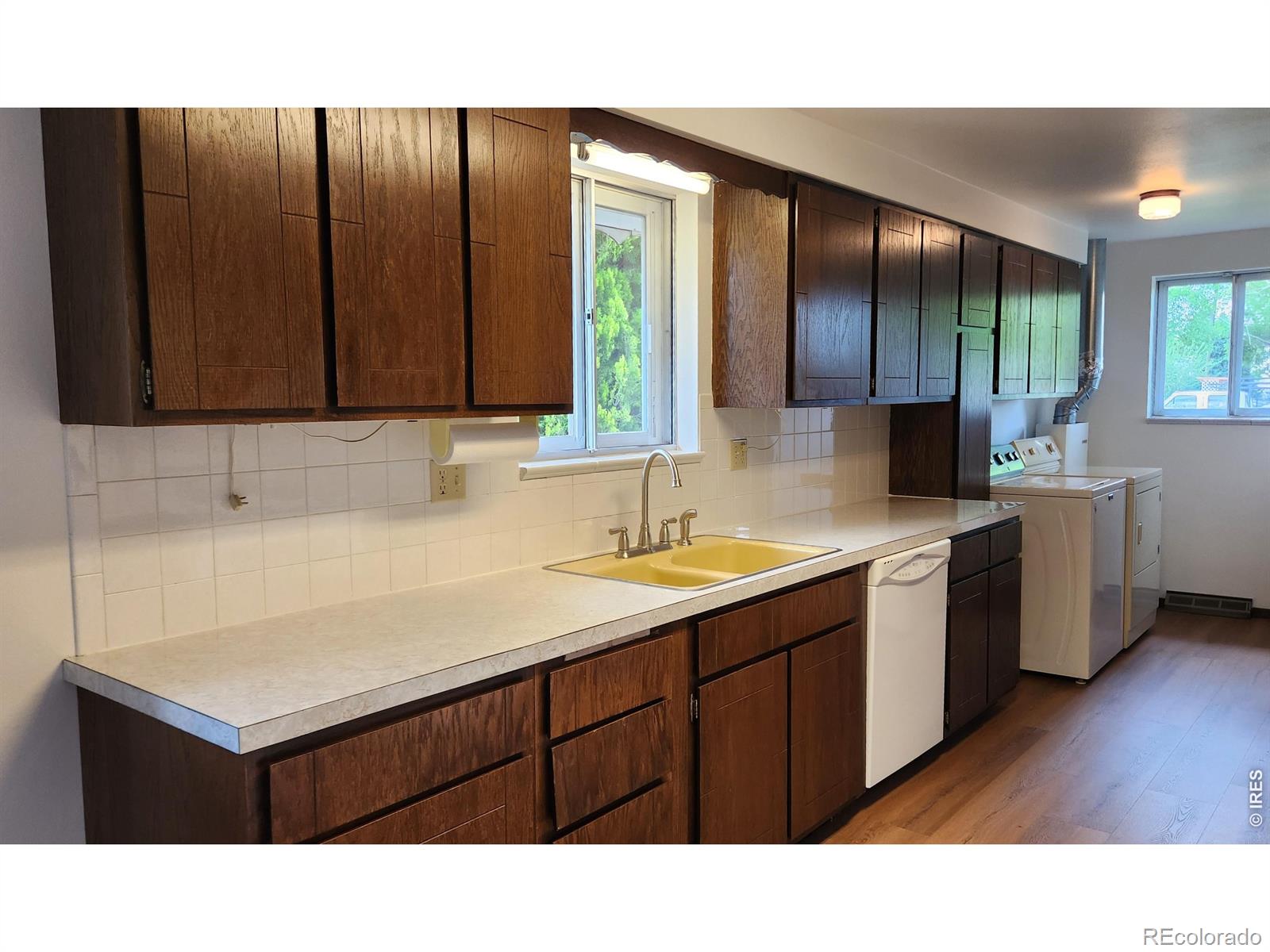 MLS Image #7 for 521 w 33rd street,loveland, Colorado