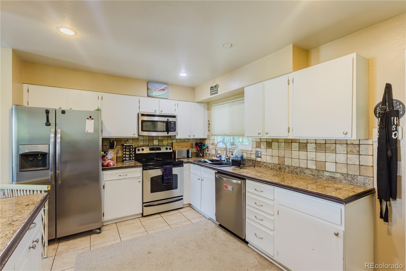 MLS Image #14 for 16568 e lasalle place,aurora, Colorado
