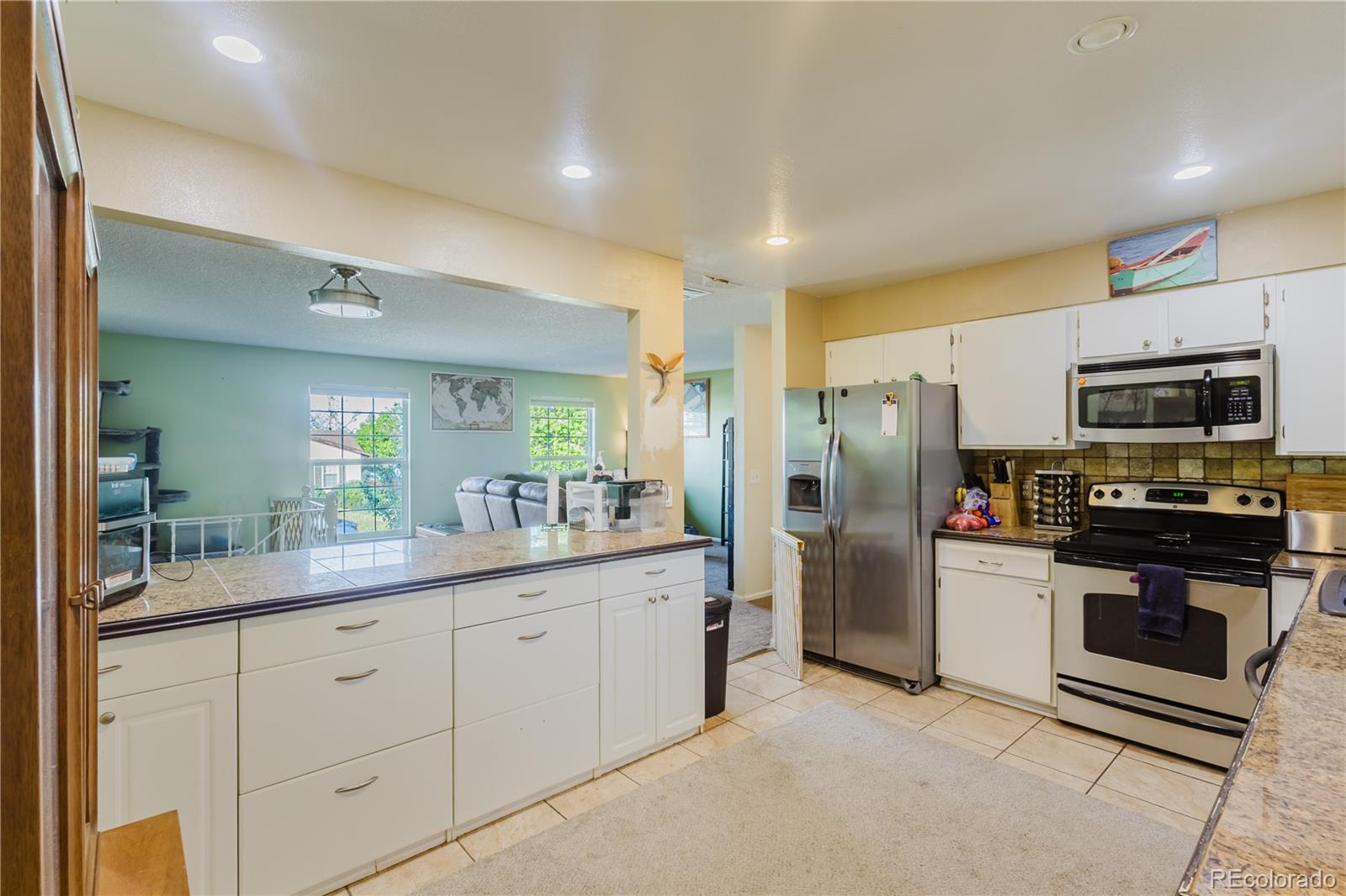 MLS Image #18 for 16568 e lasalle place,aurora, Colorado