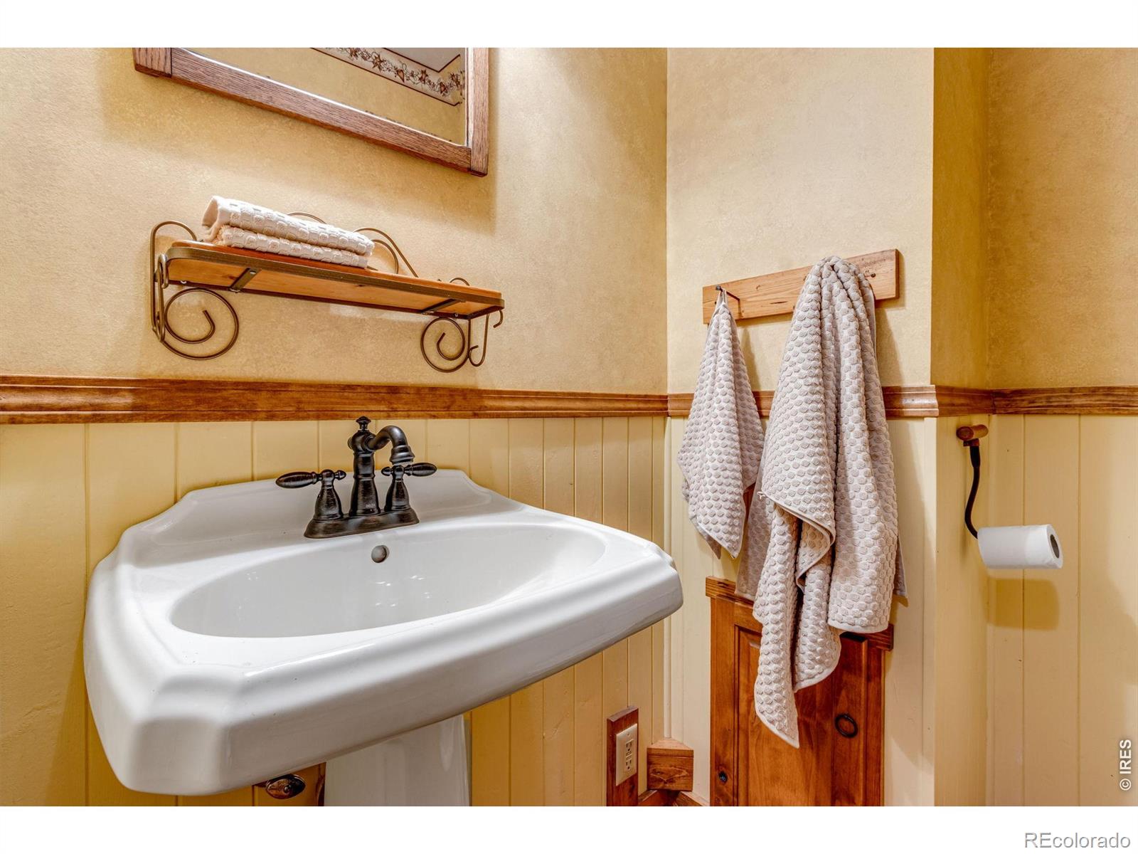 MLS Image #31 for 3618  manzanita drive,loveland, Colorado