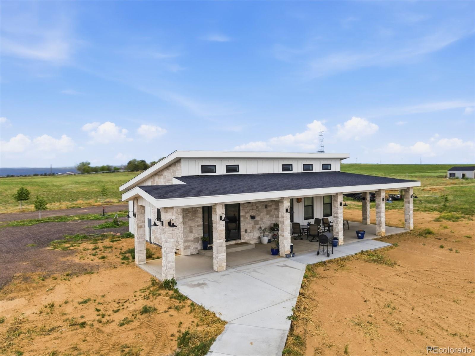 MLS Image #7 for 22151  county road 4 ,hudson, Colorado