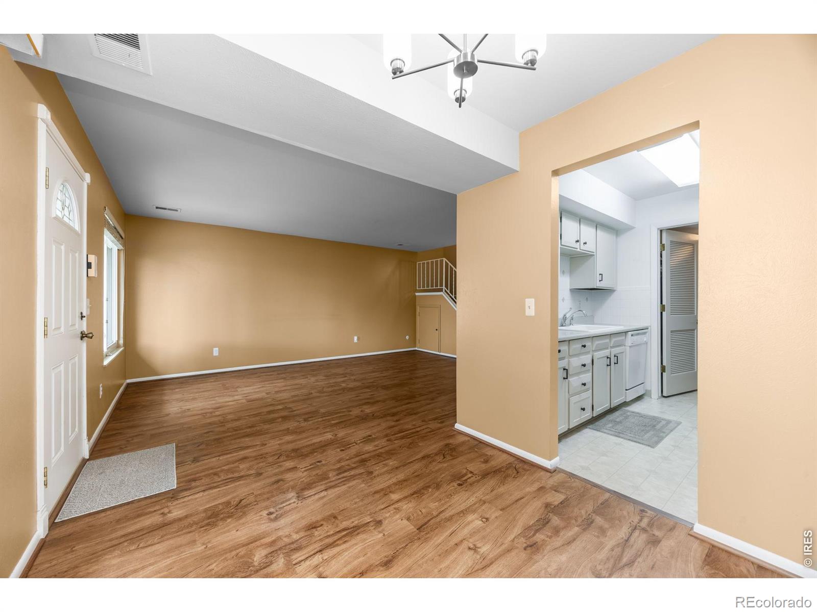 MLS Image #14 for 8784  chase drive 31,arvada, Colorado