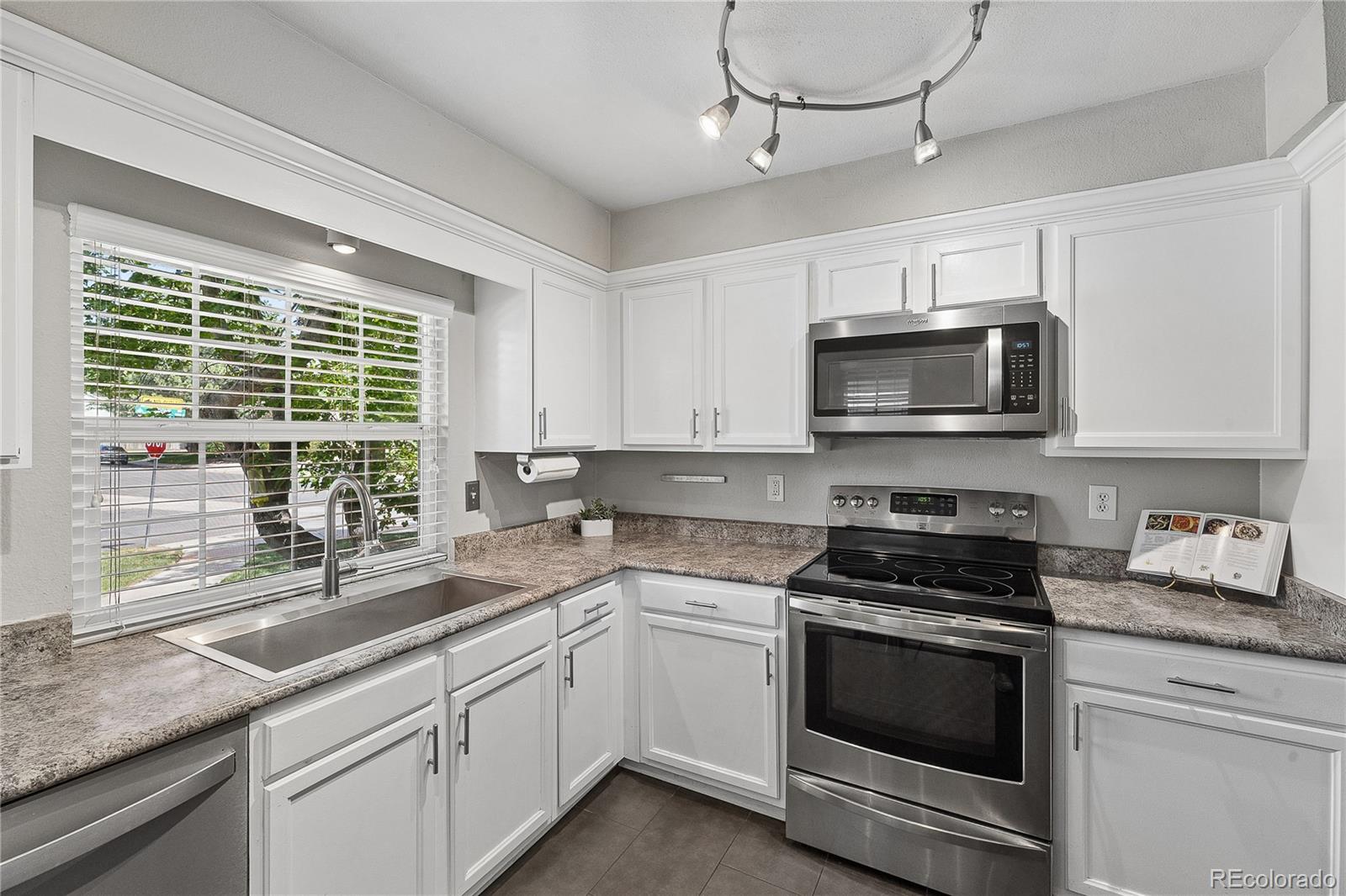 MLS Image #14 for 9971  grove street,westminster, Colorado