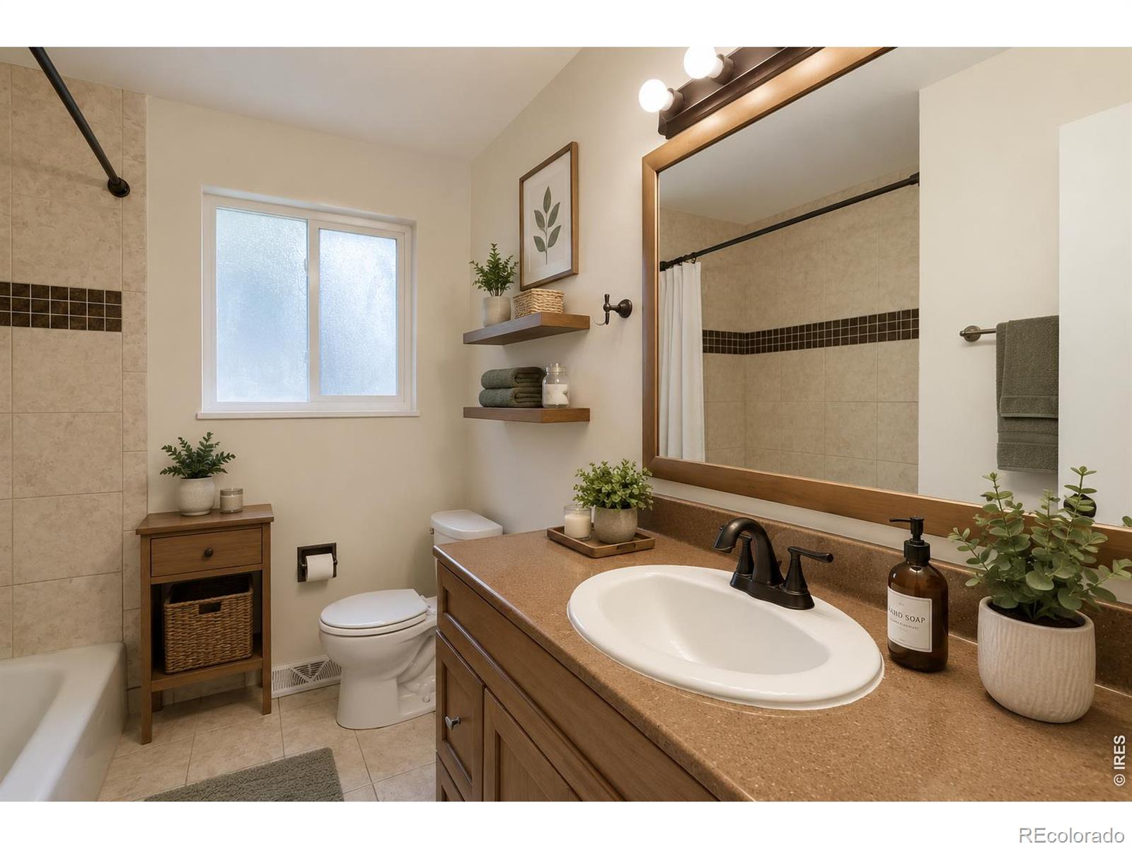 MLS Image #13 for 1418  meeker drive,longmont, Colorado
