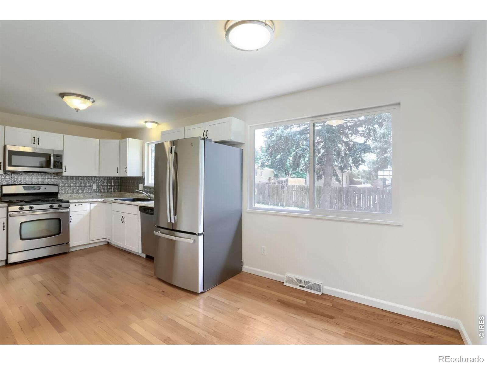 MLS Image #8 for 1418  meeker drive,longmont, Colorado