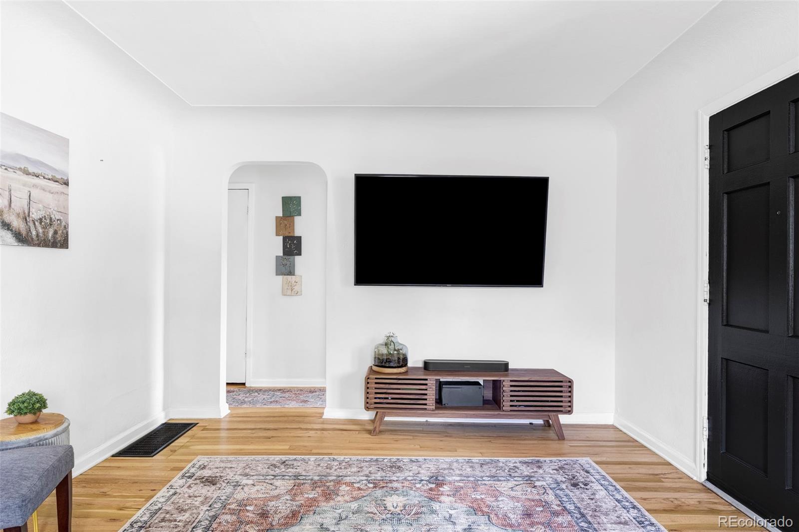 MLS Image #4 for 2949 s corona street,englewood, Colorado