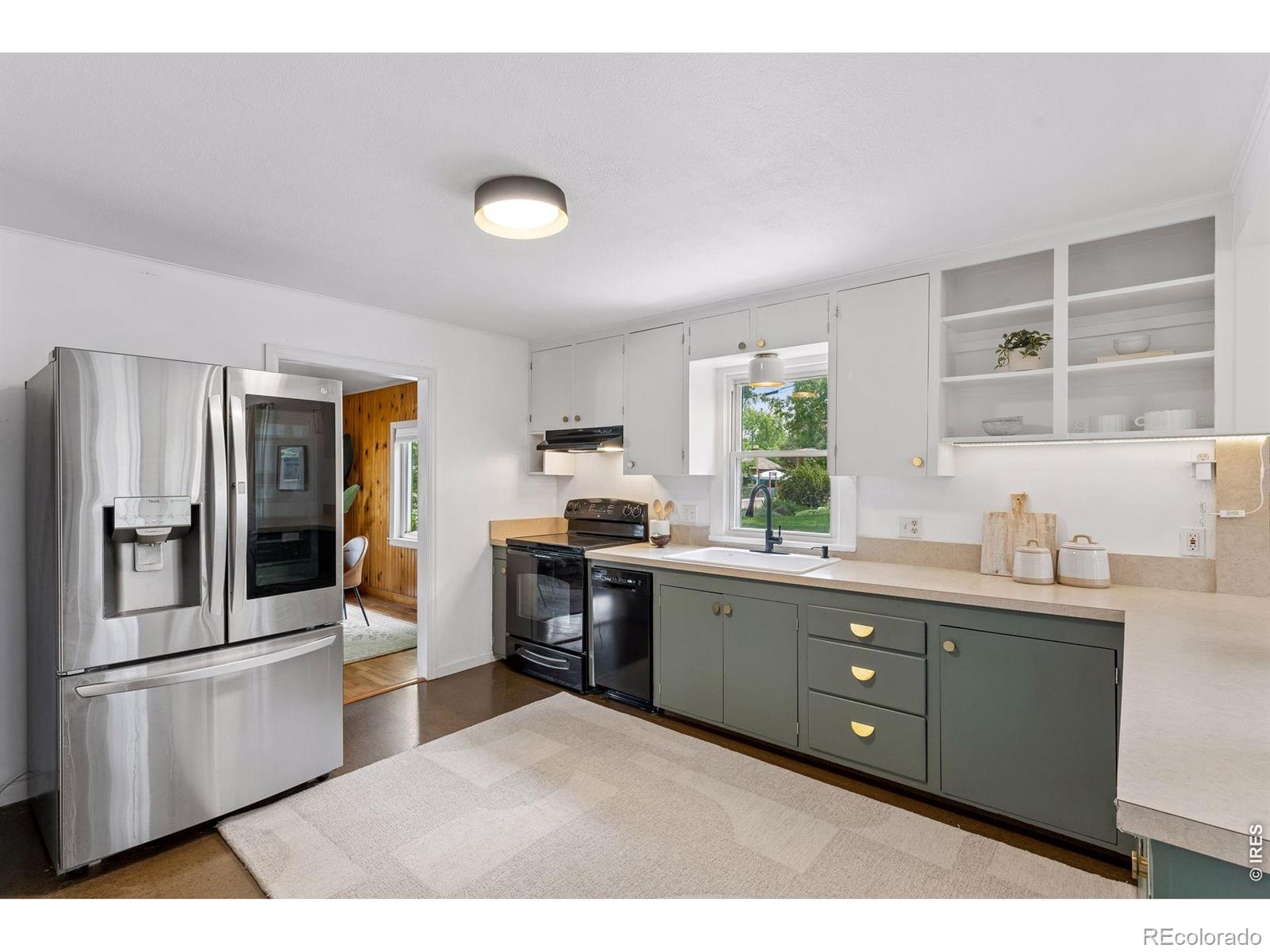 MLS Image #11 for 400 w cleveland street,lafayette, Colorado