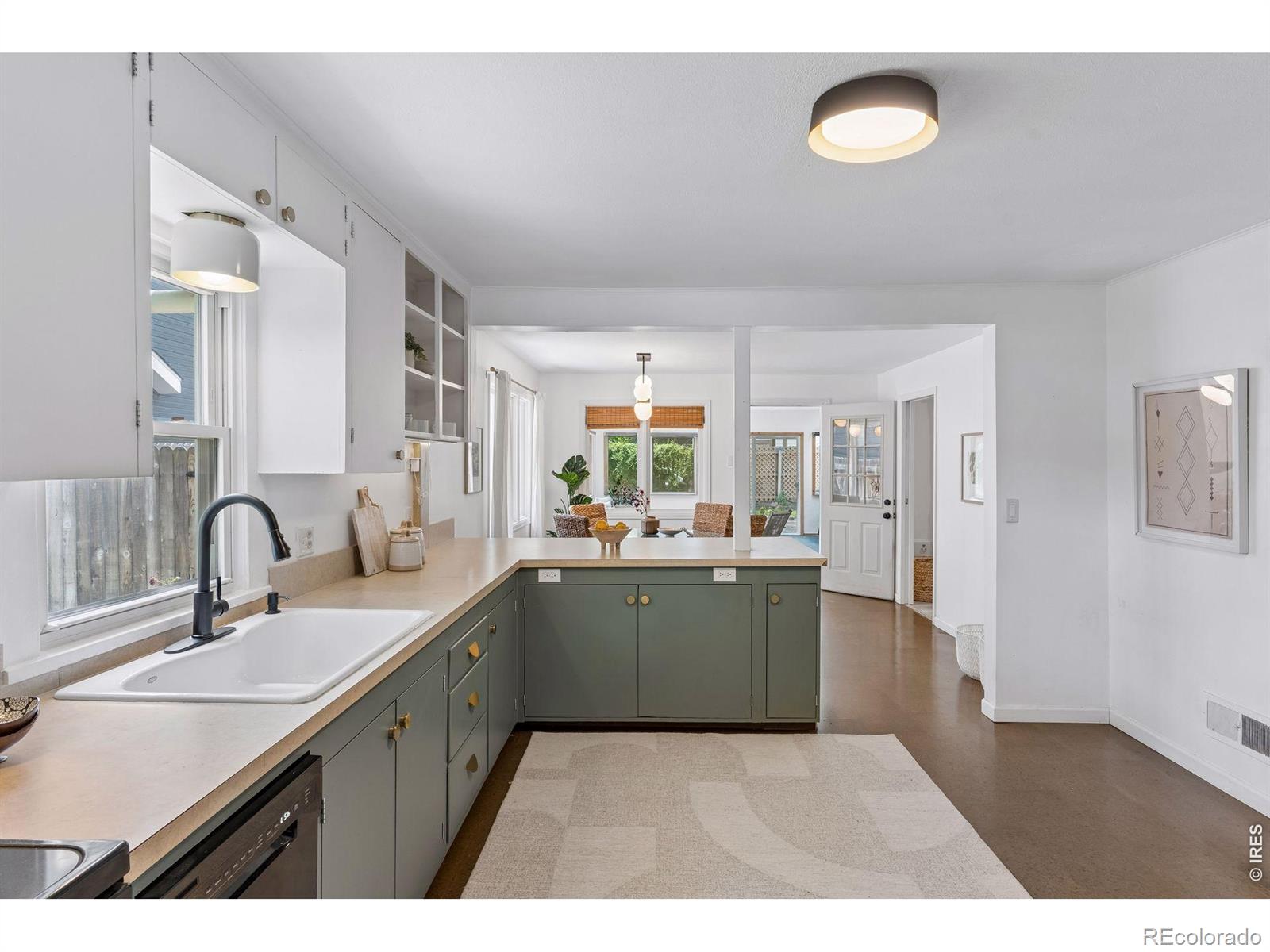 MLS Image #9 for 400 w cleveland street,lafayette, Colorado