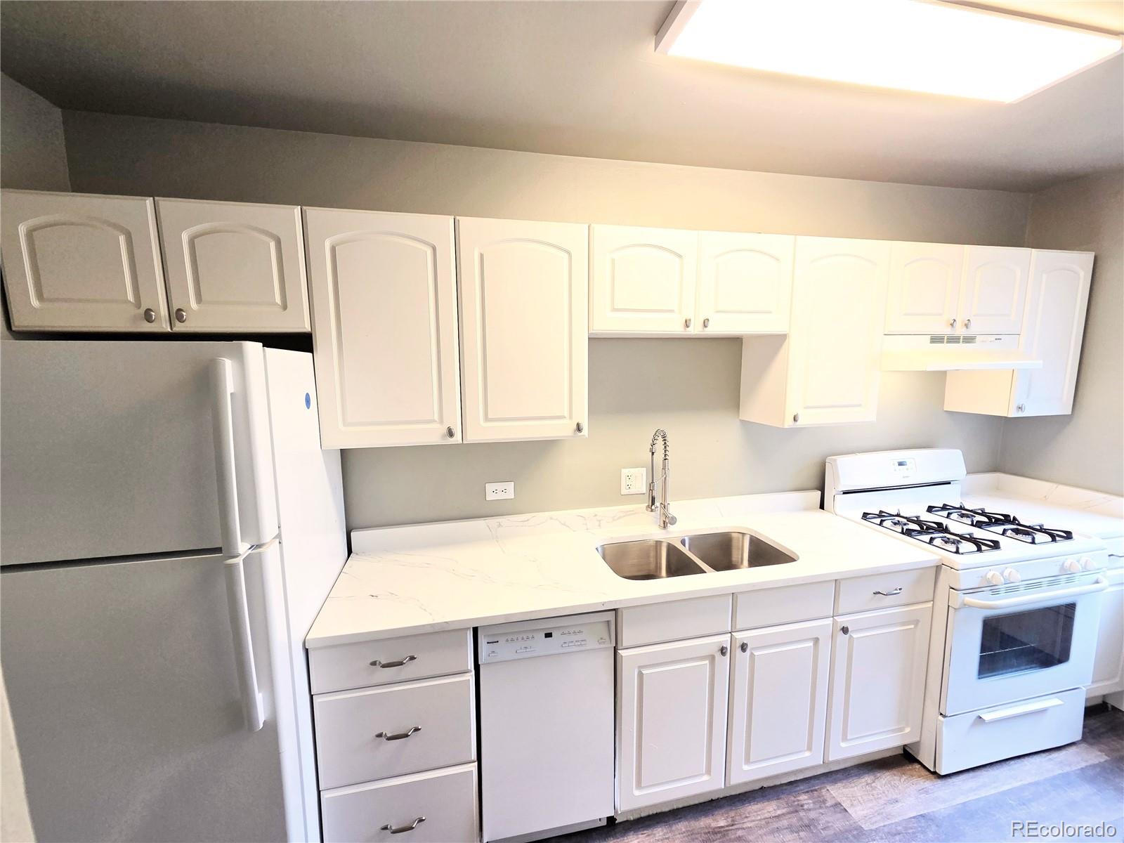 MLS Image #4 for 1101  bellaire street,denver, Colorado