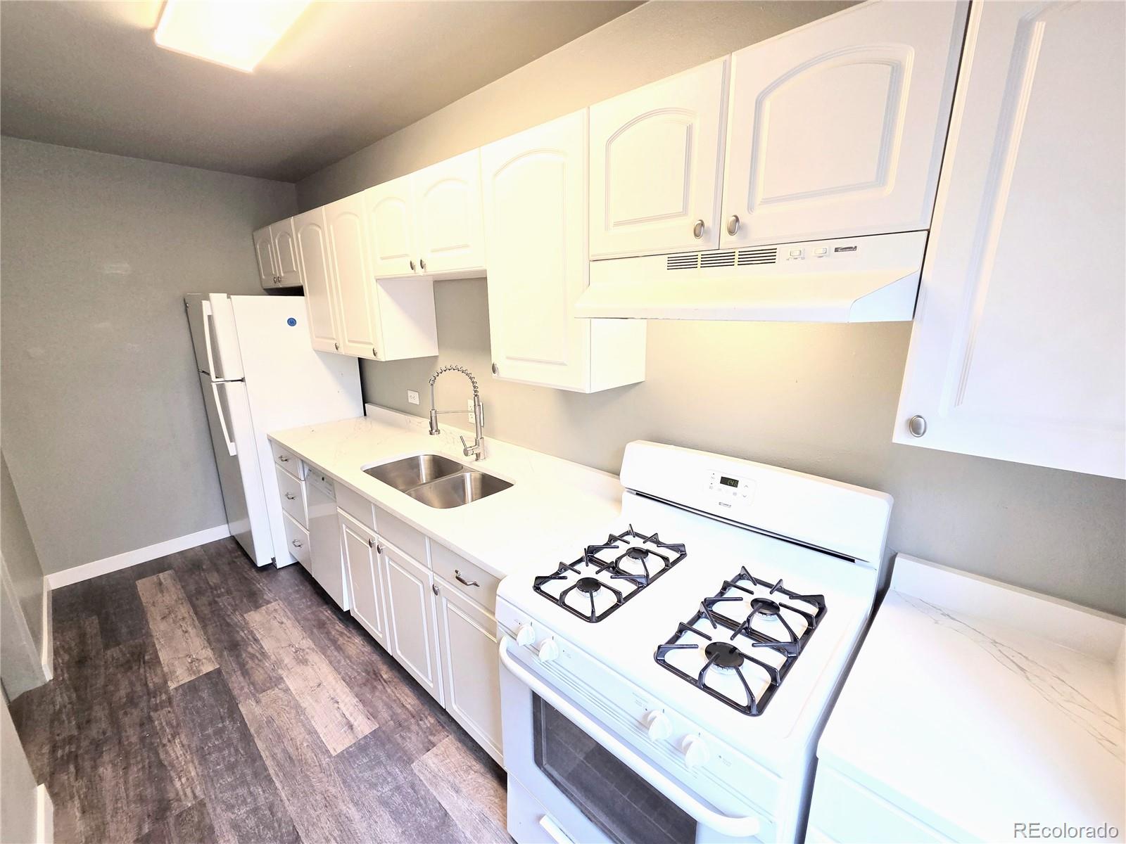 MLS Image #9 for 1101  bellaire street,denver, Colorado