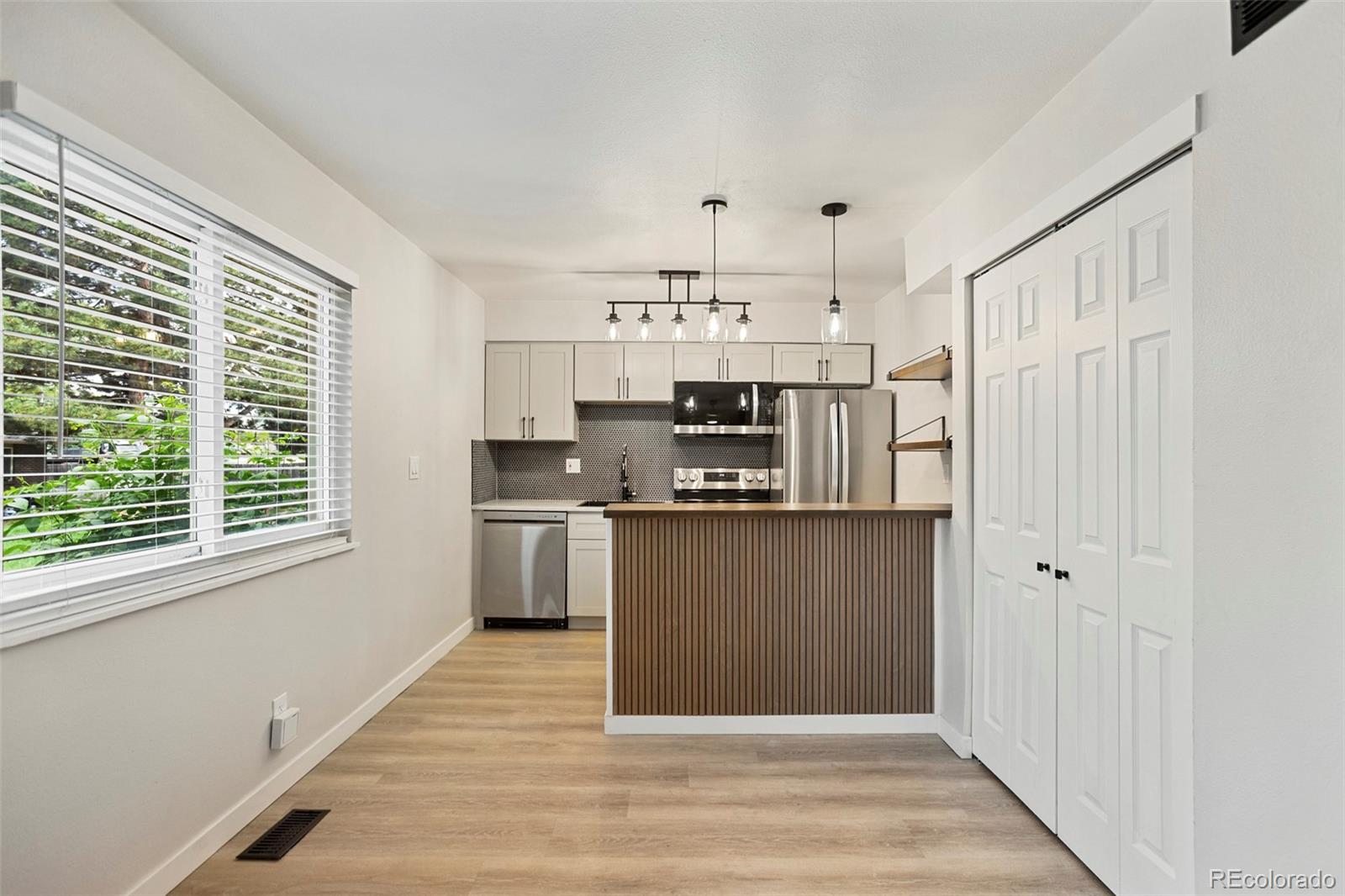 MLS Image #10 for 3354 s flower street,lakewood, Colorado