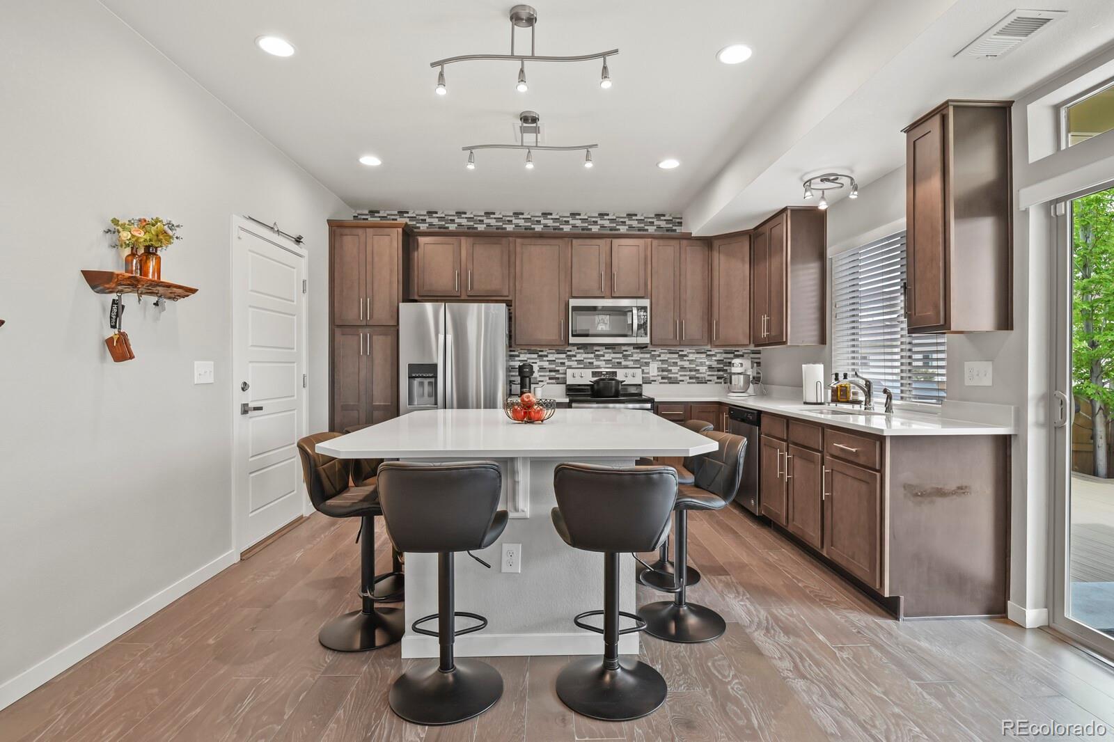 MLS Image #8 for 2932  merry rest way,castle rock, Colorado