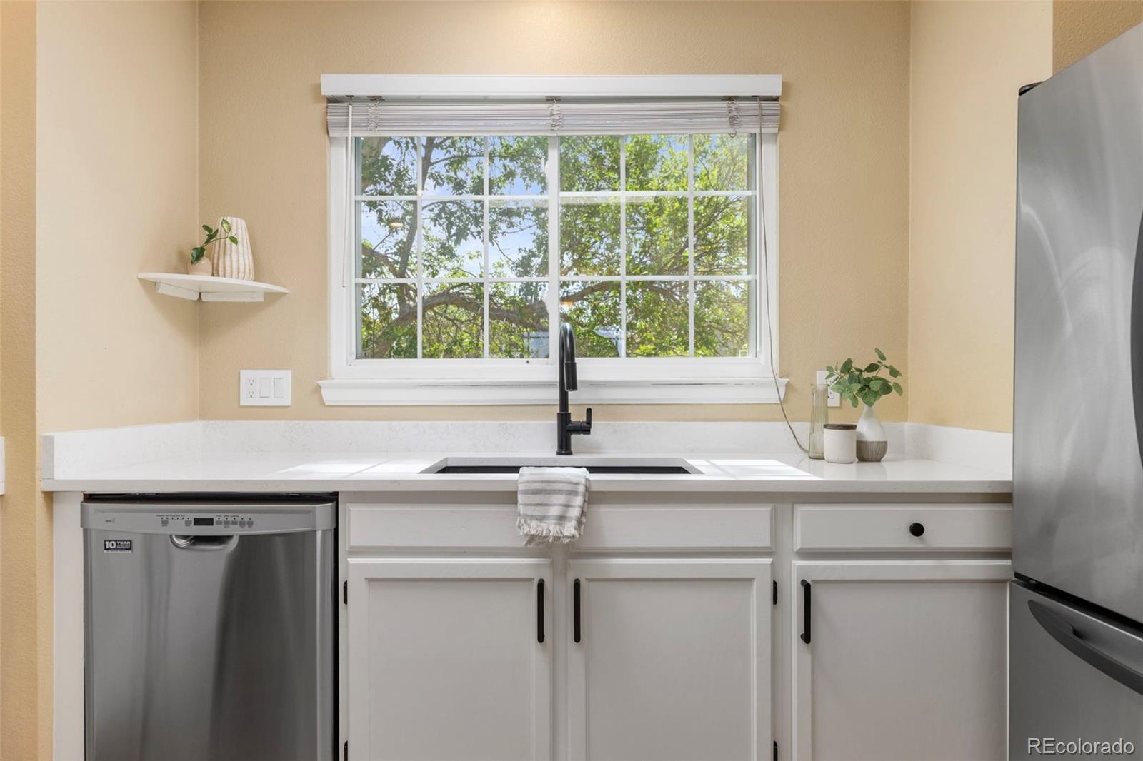 MLS Image #13 for 8922  maribou court,littleton, Colorado