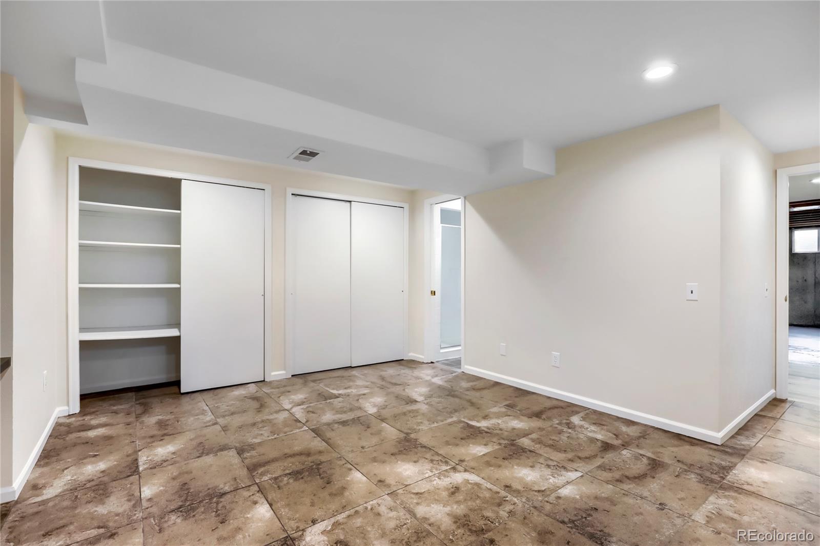 MLS Image #22 for 490 s kingston circle,aurora, Colorado