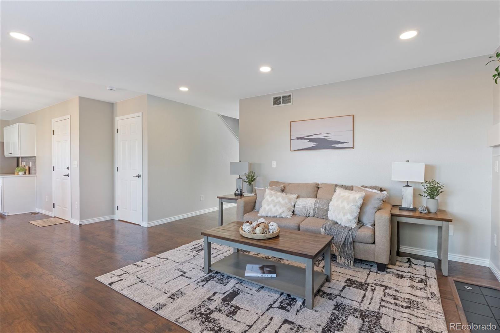 MLS Image #13 for 10121  altura street,commerce city, Colorado